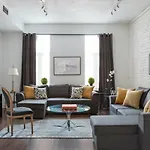 Dreamy Bright 3Br Plateau Loft With Ac * Montréal