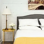 Dreamy Bright 3Br Plateau Loft With Ac Montréal